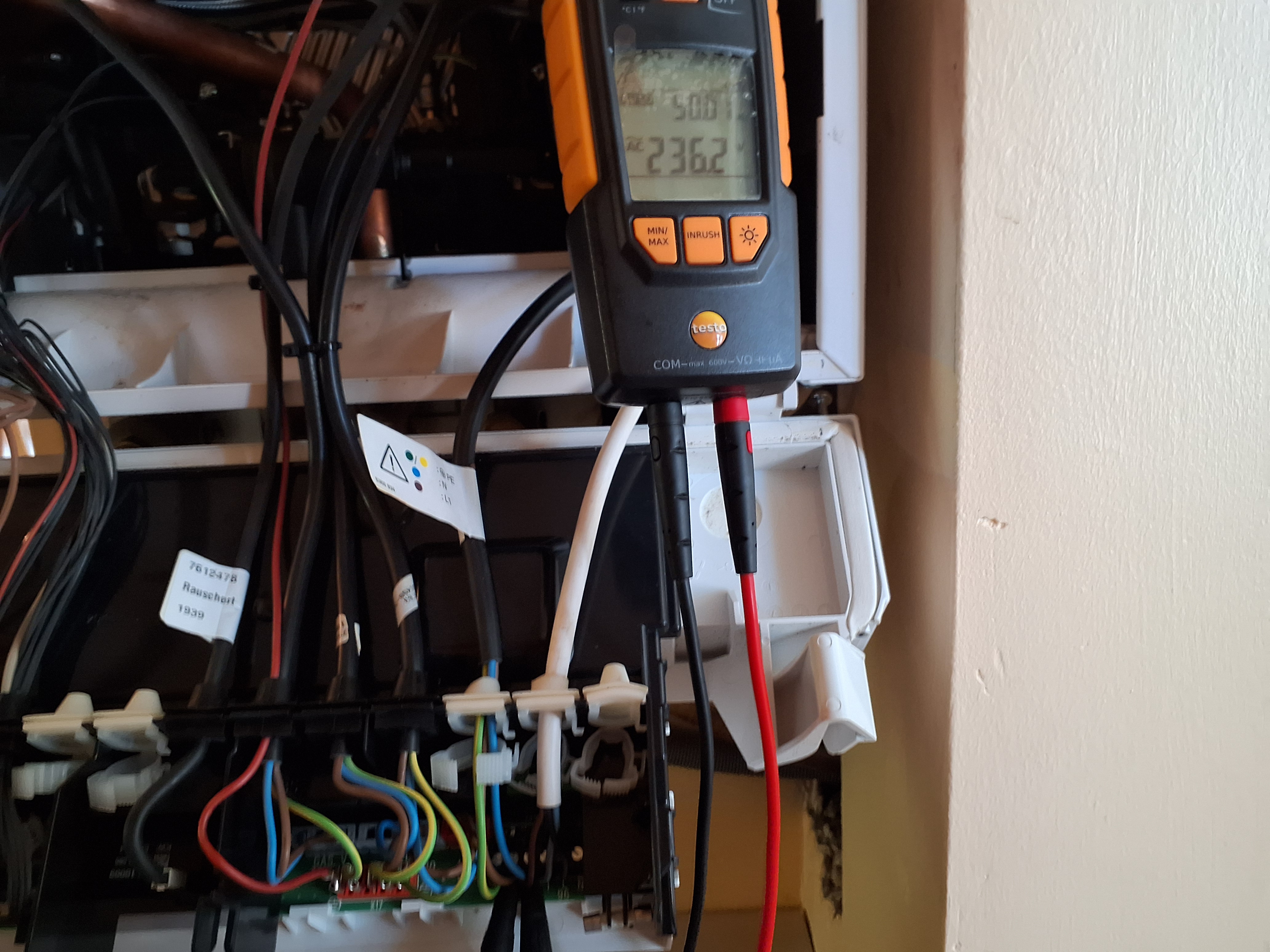 Mesure tensions electriques